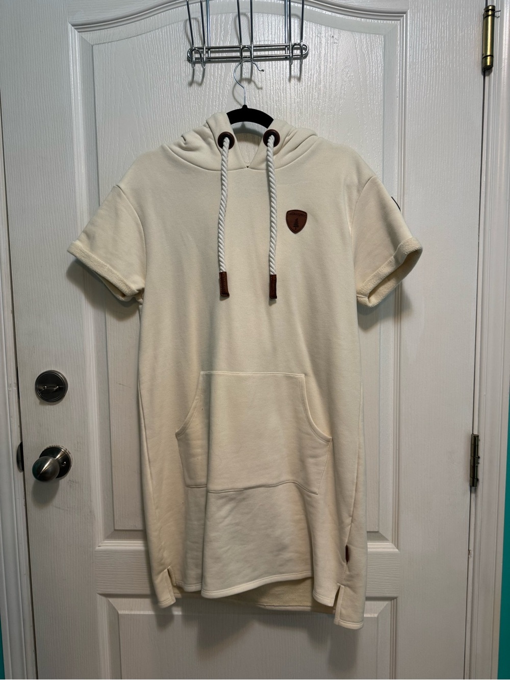 Wanakome Short-Sleeve Hoodie Dress